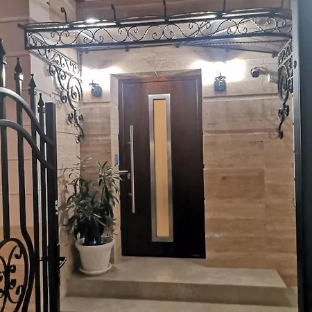 Family Boutique Residence-free Parking *