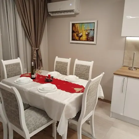 Family Boutique Residence-free Parking Apartment