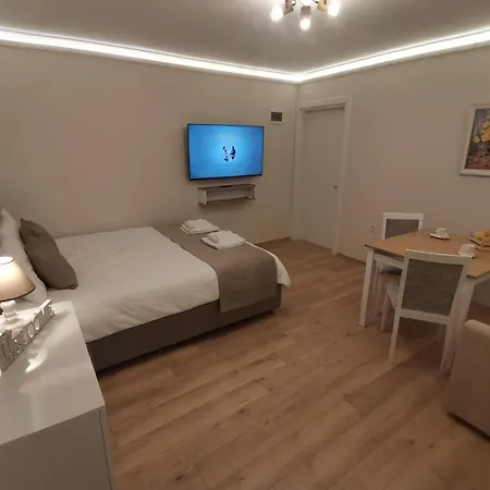 Apartamento Family Boutique Residence-free Parking